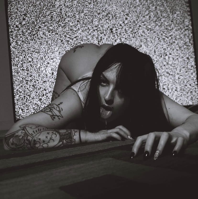 Salem Rose
